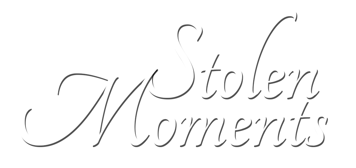 Stolen-Moments-Schriftzug
